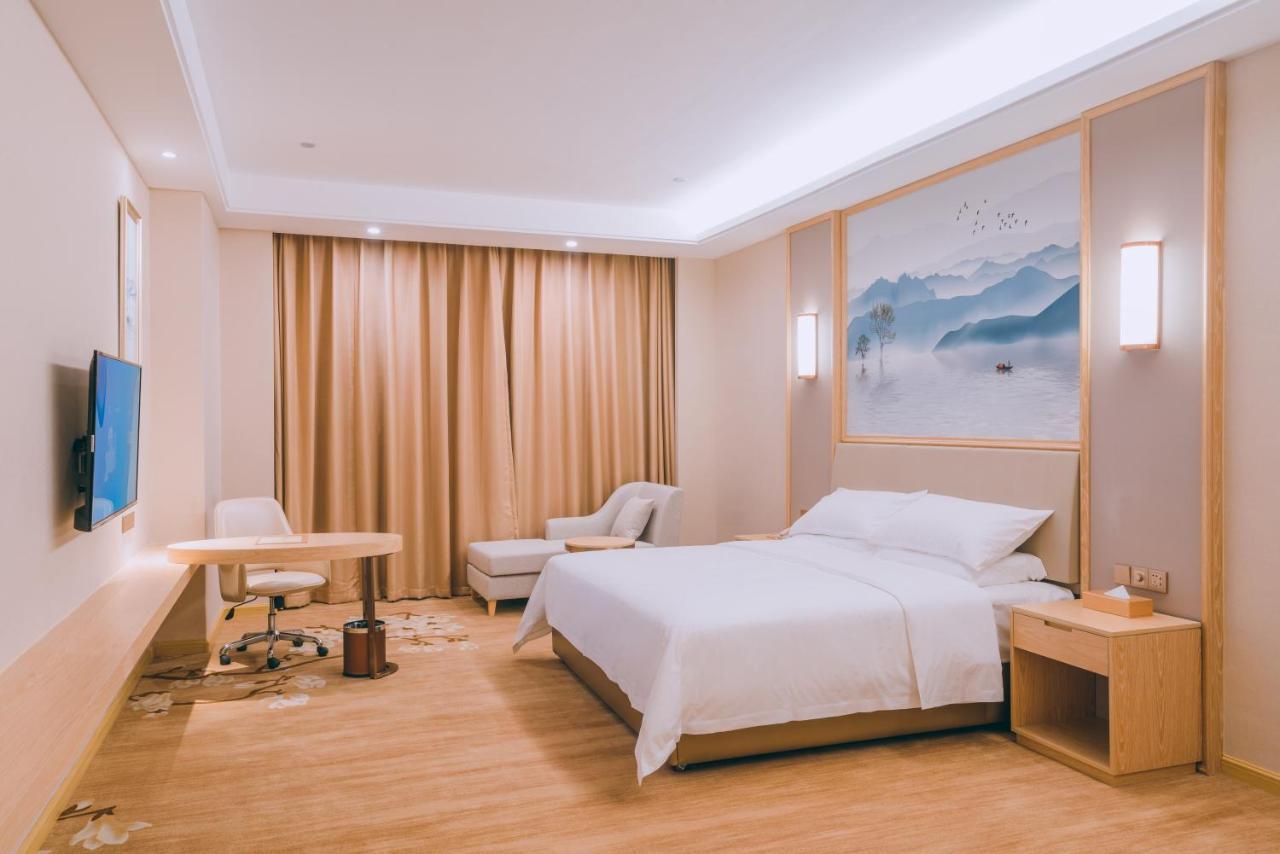 Vienna International Hotel Lianjiang  Buitenkant foto